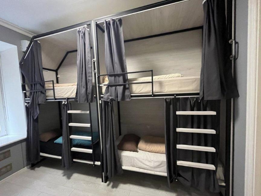 Friends Hostel Киев Экстерьер фото