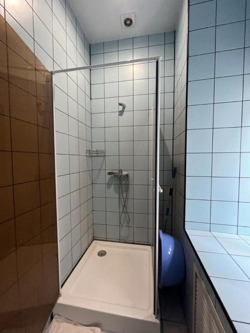 Friends Hostel Киев Экстерьер фото